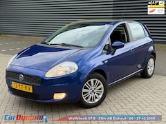 Fiat Grande Punto - 1.4 Dynamic // Airco // LMV // Cruise // Nieuwe APK // Rijd schakelt goed