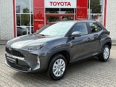 Toyota Yaris Cross - Hybrid 115 NIEUW & DIRECT LEVERBAAR APPLE/ANDROID CAMERA CLIMA AD-CRUISE NL-AUTO