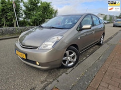 Toyota Prius - 1.5 VVT-i Tech Edition 1 jaar APK