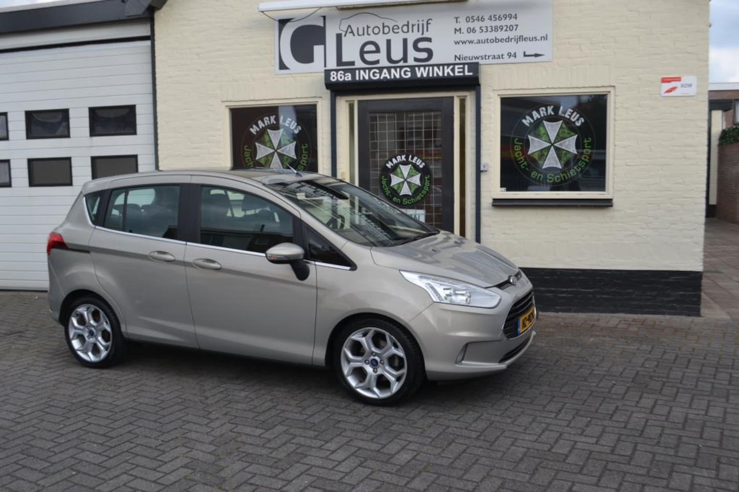 Ford B-Max - 1.6 TDCI Titanium Panorama/Climatr./Cruise/Navi - AutoWereld.nl