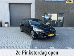 Ford Focus Wagon - 1.0 EcoBoost ST Line Panorama Bang Olufson Vol opties