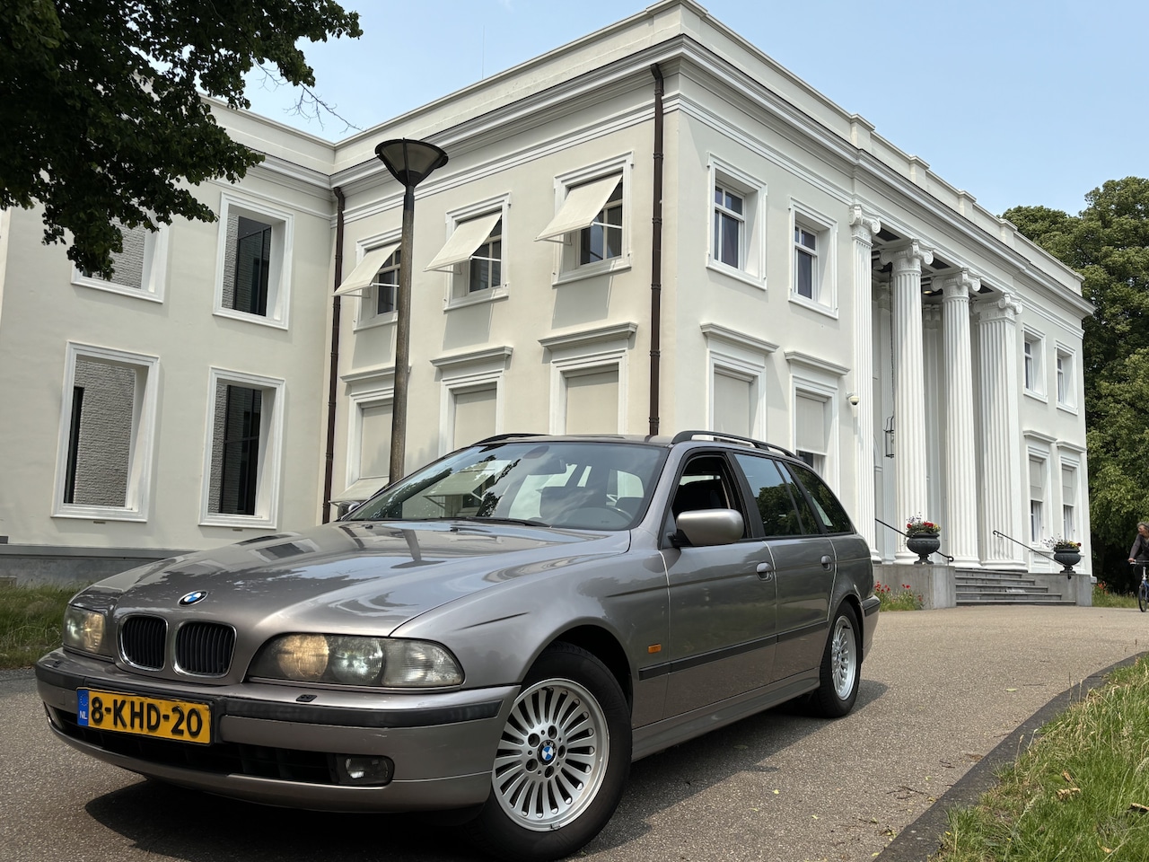 BMW 5-serie Touring - 523 i 6 CYL E39 AUT VAKANTIEKLAAR Executive - AutoWereld.nl