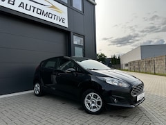 Ford Fiesta - 1.0 EcoBoost Titanium | Stoelverwarming | Airco | Facelift | 101PK | Bluetooth | LM Velgen