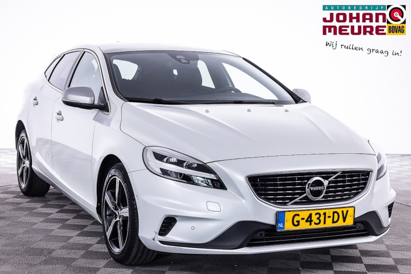 Volvo V40 - 1.5 T3 Polar+ Sport | PANORAMADAK | Automaat ✅ 1e Eigenaar *2e Pinksterdag OPEN v.a 11u to - AutoWereld.nl