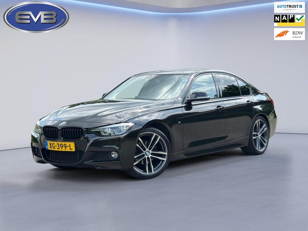 BMW 3-serie - 320i Executive M Sport pakket, conqac lederen sportinterieur, dealer onderhouden, NL auto - AutoWereld.nl