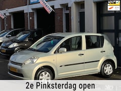Daihatsu Sirion 2 - 1.0-12V Premium-elek ramen-1 jaar apk
