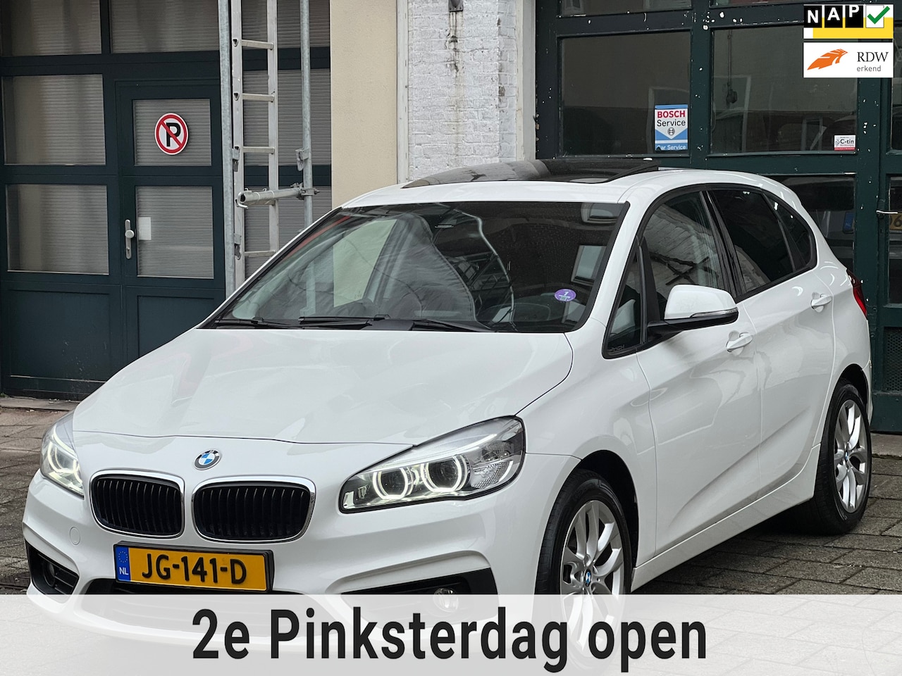 BMW 2-serie Active Tourer - 218i M Sport-pano-dakje-m - AutoWereld.nl