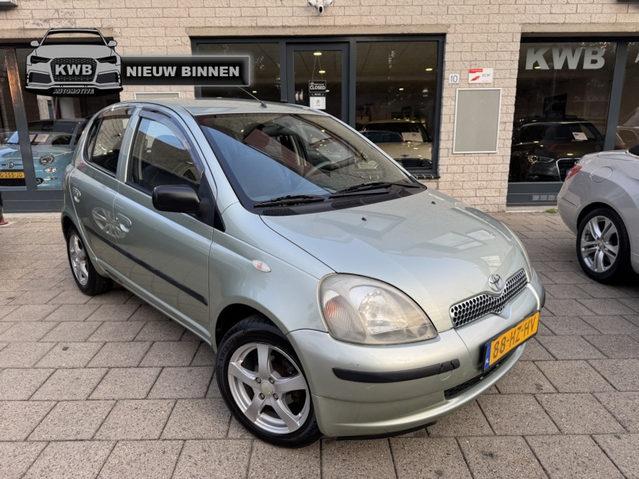 Toyota Yaris - 1.3-16V VVT-i Sol 1.3-16V VVT-i Sol 5Drs Nieuwe apk - AutoWereld.nl