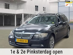 BMW 3-serie Touring - 330d High Executive