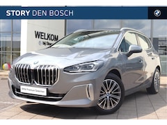 BMW 2-serie Active Tourer - 225e xDrive Luxury Line Automaat / Sportstoelen / Adaptieve LED / Comfort Access / Parking