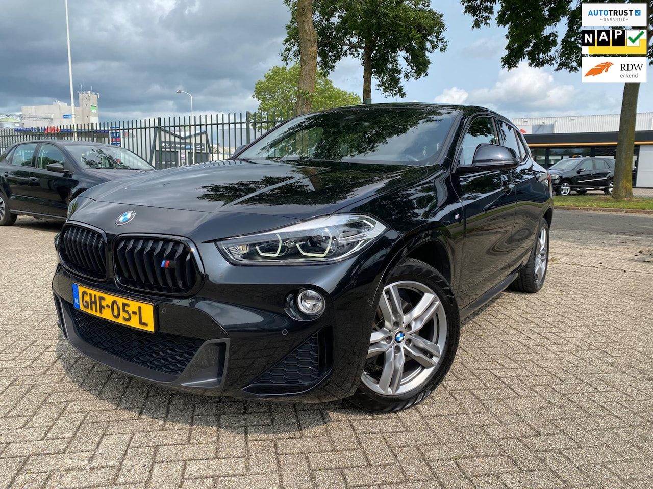 BMW X2 - SDrive18i High Executive M-Pakket Camera Nav Cruise - AutoWereld.nl