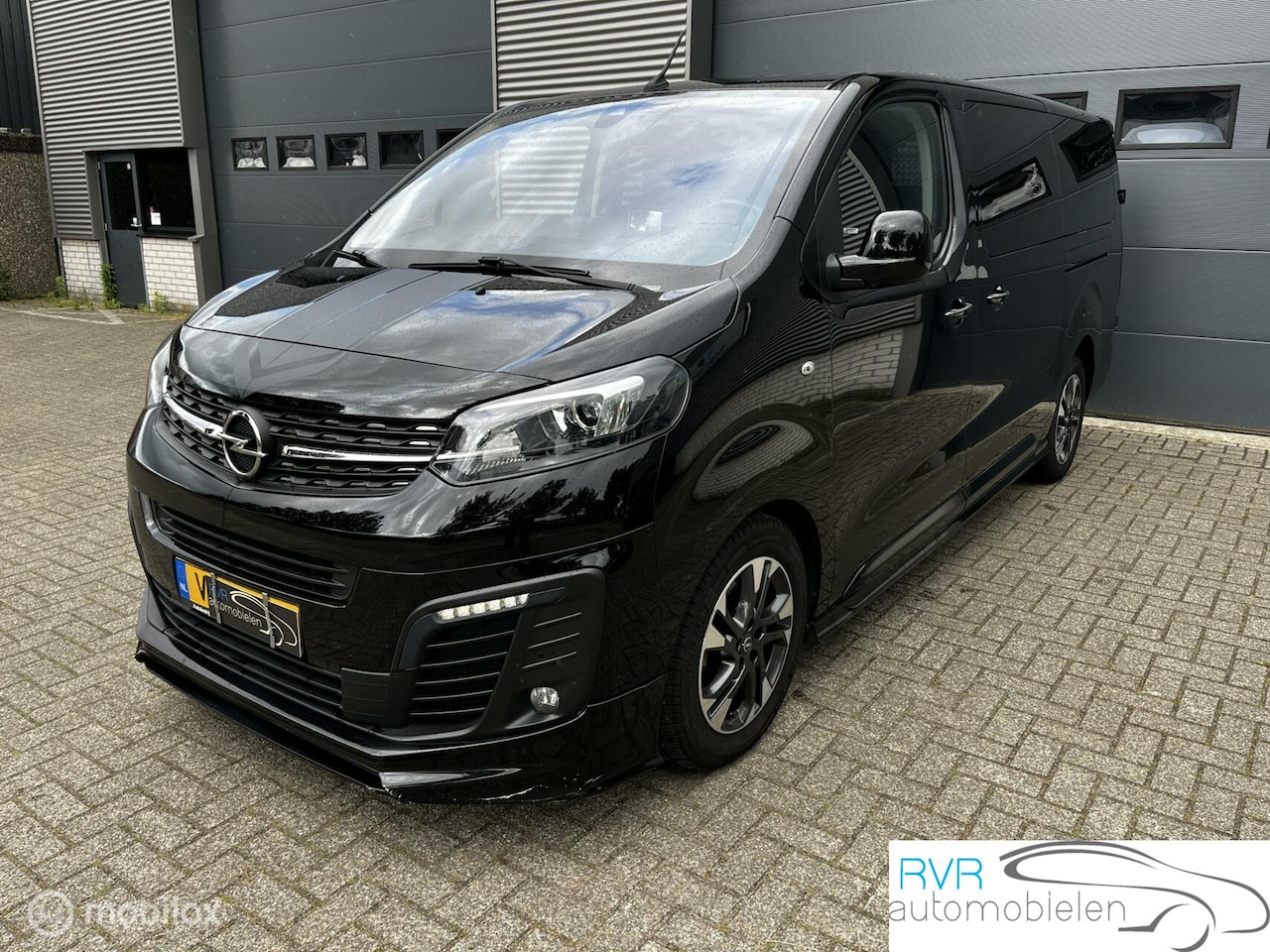 Opel Vivaro - bestel 2.0 CDTI L3H1 IRMSCHER/SPORT/AUTOMAAT/DUBBELCABI - AutoWereld.nl