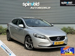 Volvo V40 - 1.5 Summum BJ`16 NAP NL Pano Navi Led Cruise Leder