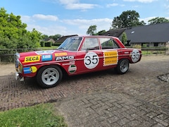 Mercedes-Benz 200-280 (W115) - 280