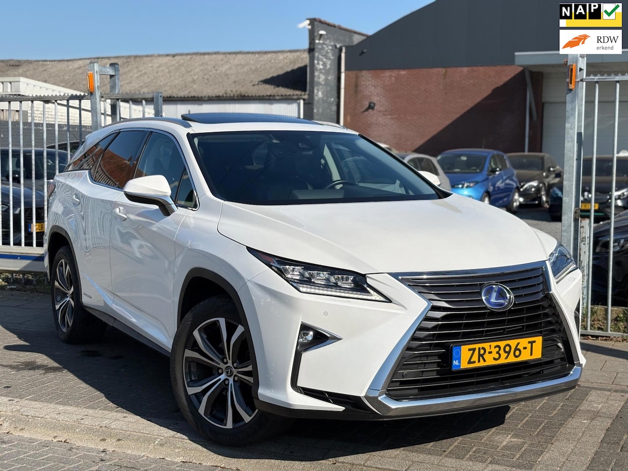 Lexus RX 450h - 450hL 4WD Premium 7 Persoons | Schuifdak | Leder | AFN.Trekhaak | - AutoWereld.nl