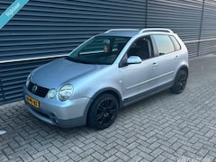 Volkswagen Polo - 1.4-16V Cross / NWE APK / LM VELGEN / AIRCO /ELECTRISCH RAAM 4x / NWE DB RIEM / NWE KOPPEL