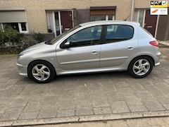 Peugeot 206 - 1.4 One-line