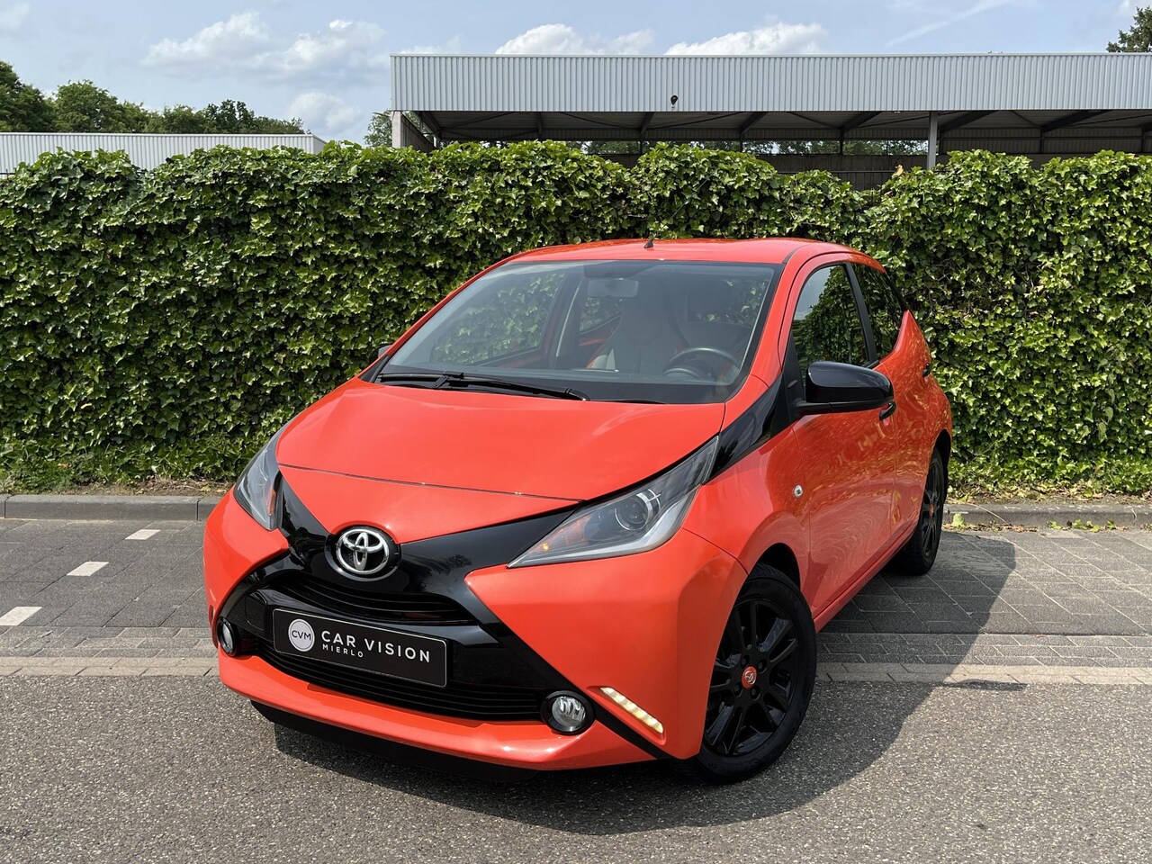 Toyota Aygo - 1.0 VVT-i x * Airco * Camera * Edition * Apk 04-2026 - AutoWereld.nl