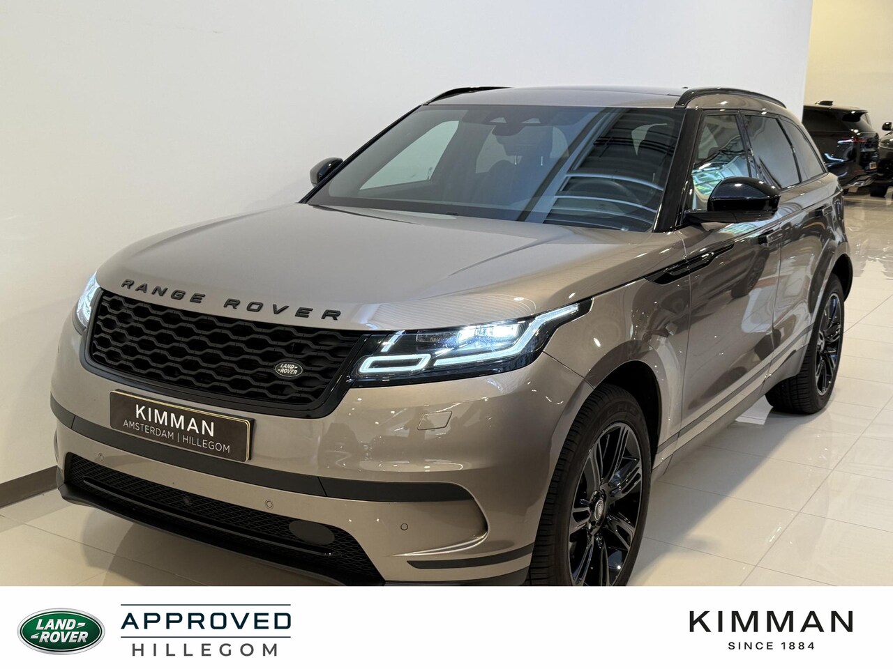 Land Rover Range Rover Velar - 2.0 P400e S | Panorama/schuifkanteldak | Black Pack | 20 inch Gloss Black | Cold Climate P - AutoWereld.nl