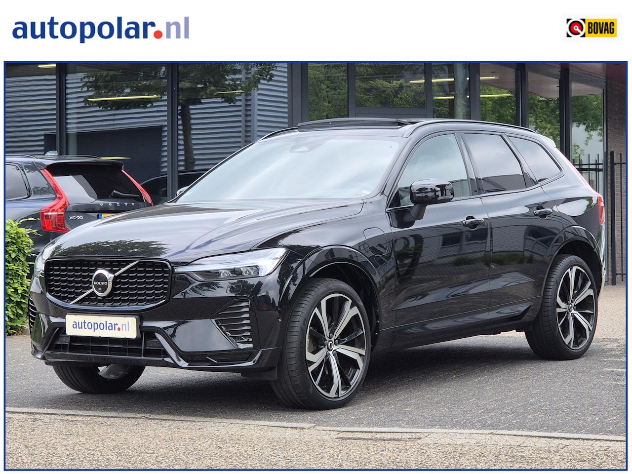 Volvo XC60 - 2.0 T6 Plug-in hybrid AWD Ultimate Dark LongRange/Panodak/21Inch/360Cam/Trekhaak etc. - AutoWereld.nl