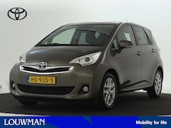 Toyota Verso S - 1.3 VVT-i Dynamic Automaat | Navigatie | LM. Velgen |
