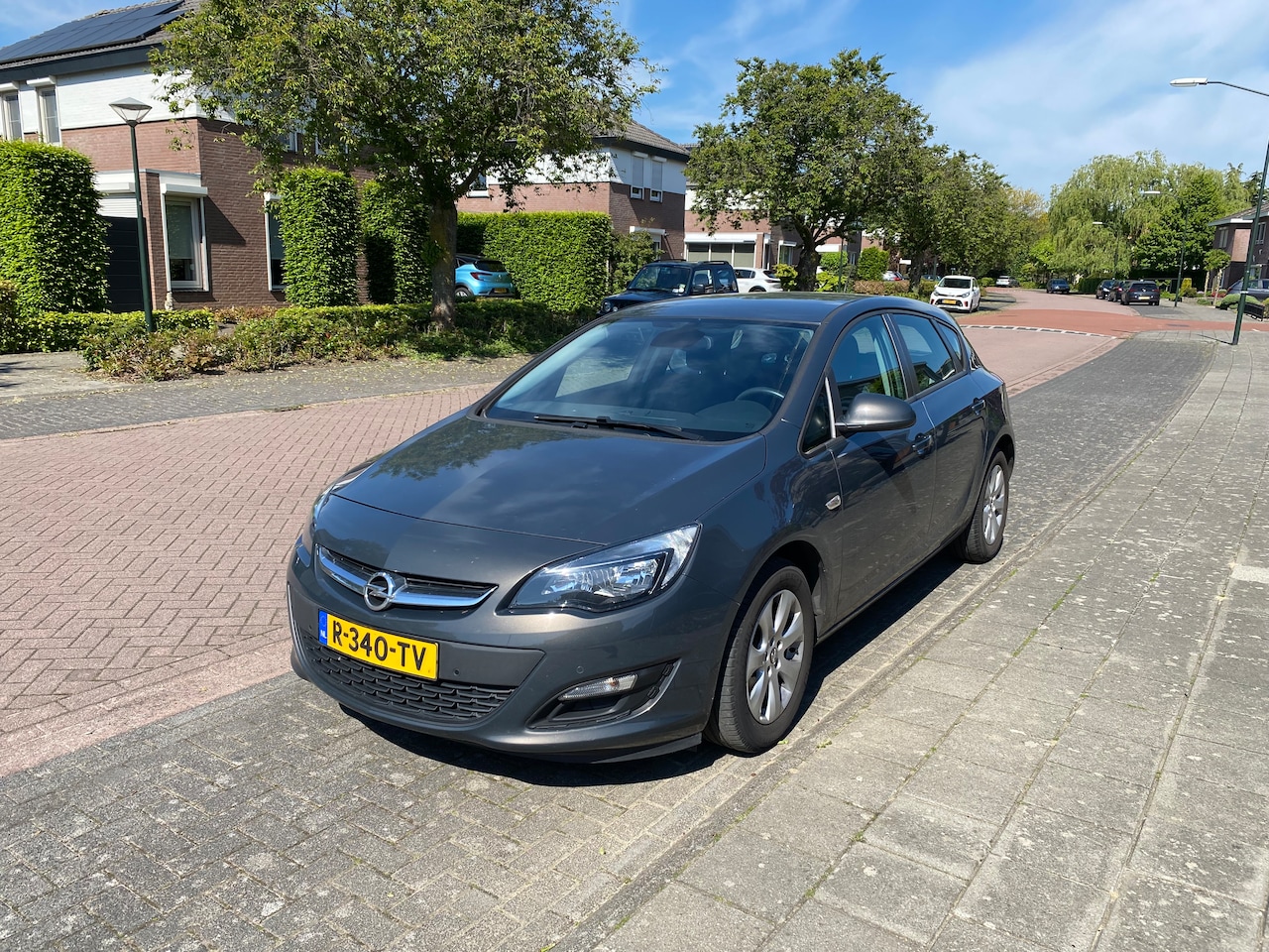Opel Astra - 1.6 Turbo Cosmo - AutoWereld.nl
