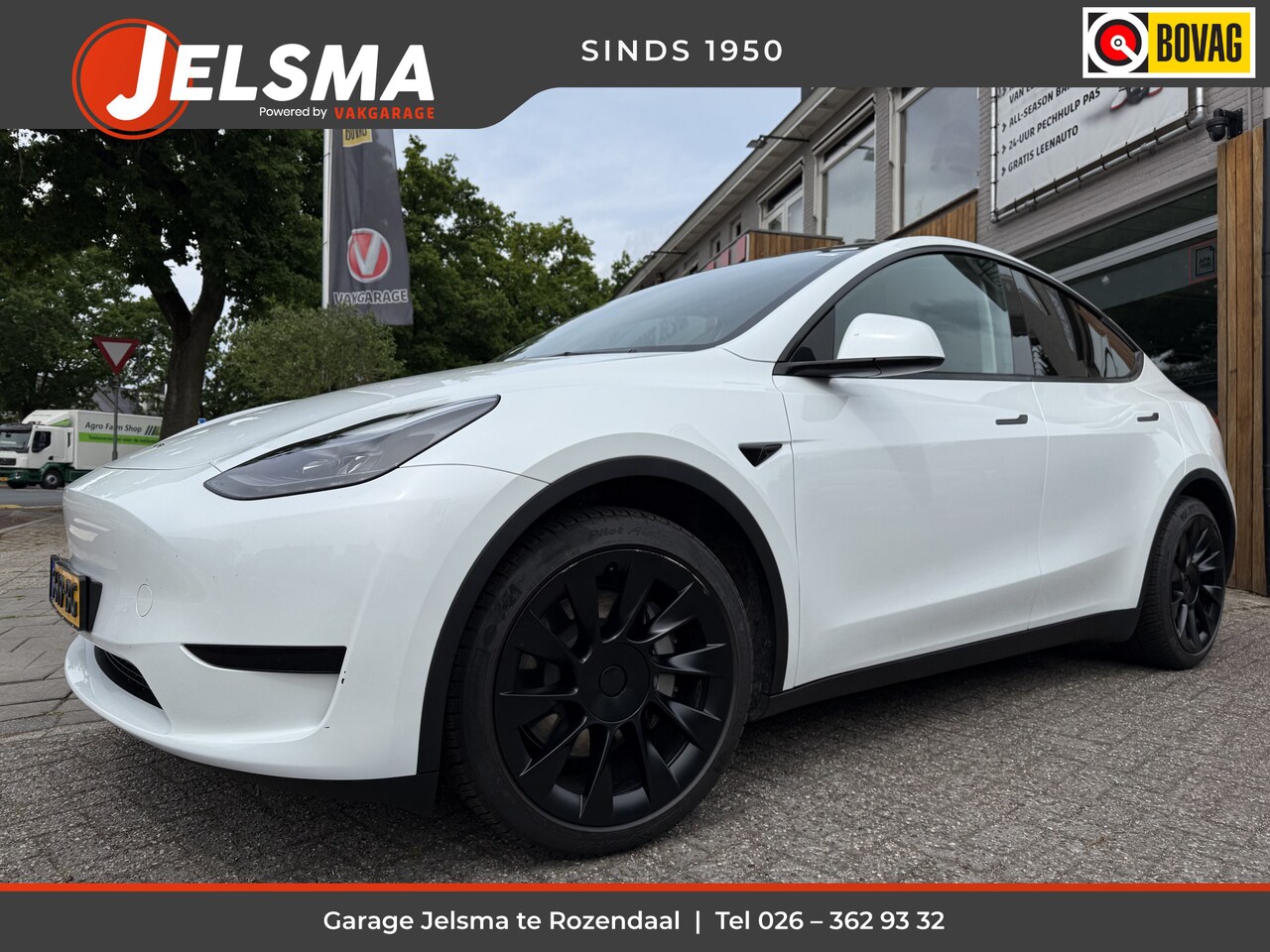Tesla Model Y - RWD 58 kWh RWD 58 kWh, 20inch | Pano | Camera - AutoWereld.nl