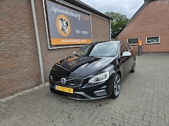 Volvo V60 - 1.6 T3 R-Design
