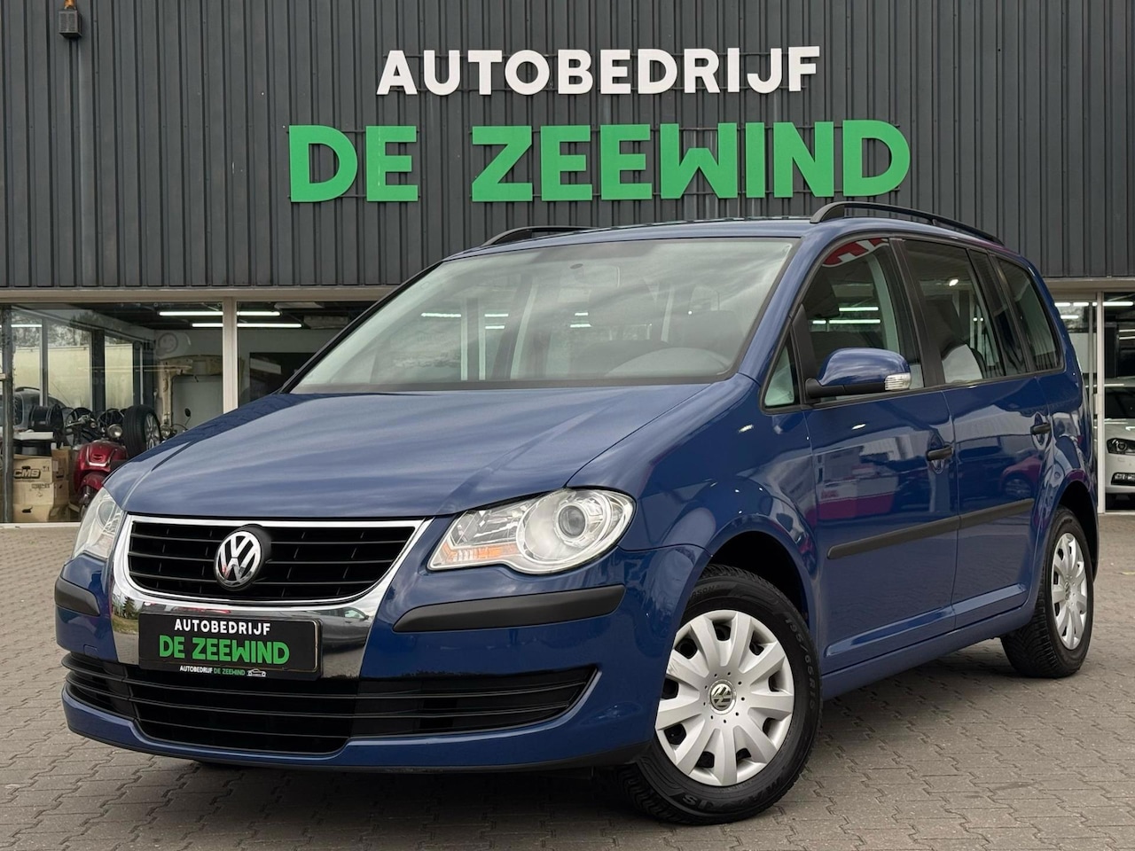 Volkswagen Touran - 1.6 Optive|airco|hoge instap|Rijklaar - AutoWereld.nl