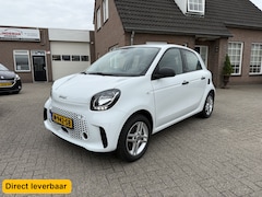 Smart Forfour - EQ Essential 18 kWh Aut. Airco Leder LED Org. Nederlands