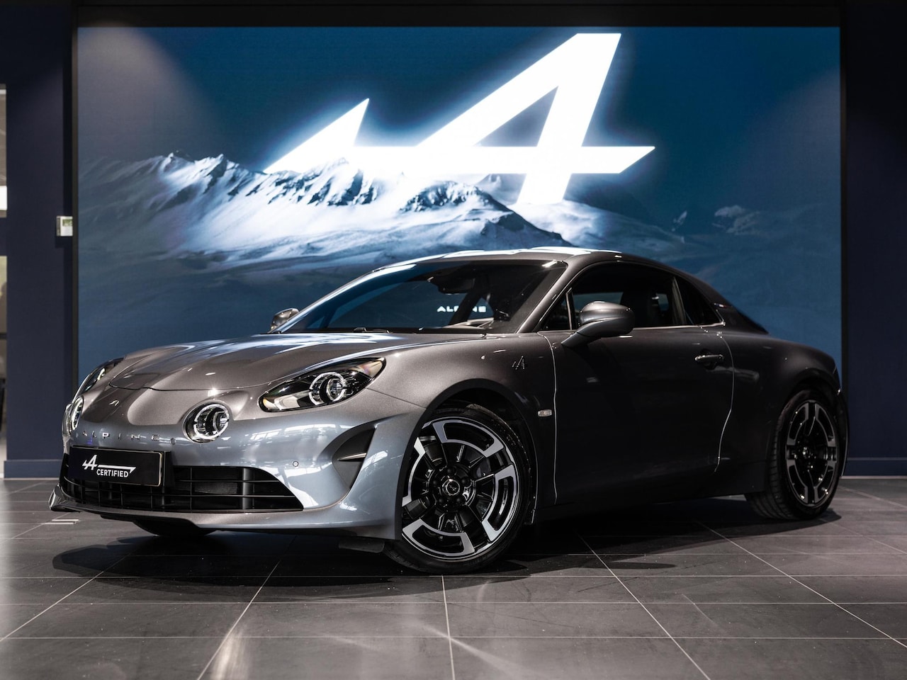Alpine A110 - 1.8 Turbo Légende | 250 PK | FOCAL SOUND | CARBON | DEALERONDERHOUDEN |ZWART LEER BLAUWE S - AutoWereld.nl