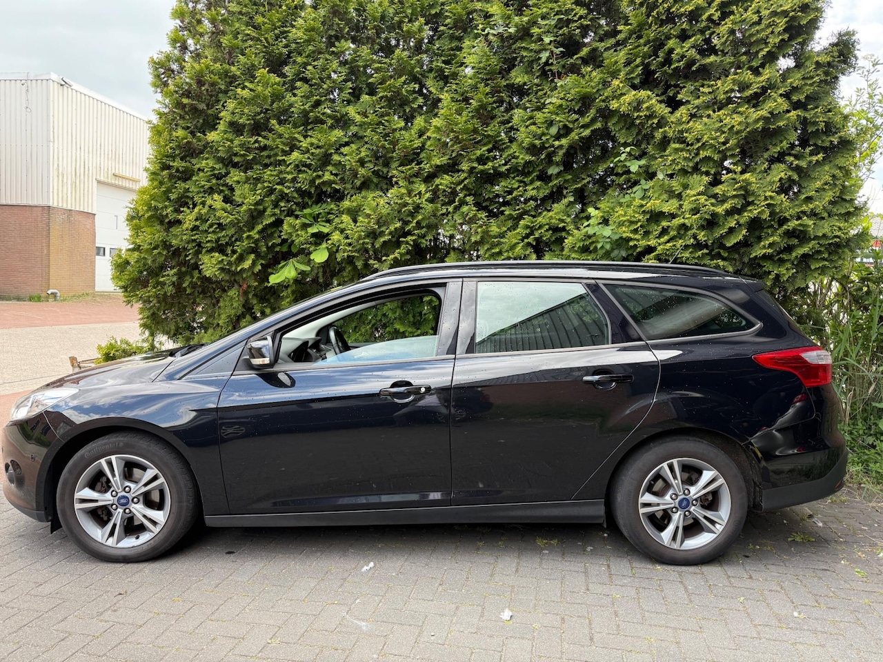 Ford Focus Wagon - 1.6 TDCI Titanium 1.6 TDCI Titanium,Navi,Clima,PDC,Cruise control - AutoWereld.nl