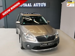 Skoda Roomster - 1.2 TSI Ambition | AUT | NAVI | GLAZEN-DAK | AIRCO | CRUISE | TREKHAAK | PDC | NAP | APK