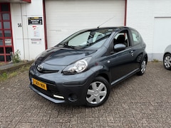 Toyota Aygo - 1.0 VVT-i Now LED| FACE LIFT| AIRCO|E-PKKT|NIEUW APK|LUXE|