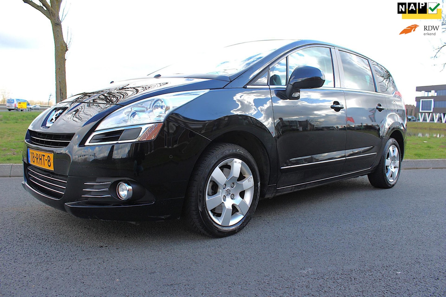 Peugeot 5008 - 1.6 THP ST 7p. Navigatie.Climate Control APK 24-03-2026 - AutoWereld.nl