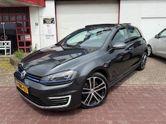 Volkswagen Golf - 1.4 TSI GTE | VOLL |PANO |LED|LM VLGN |LUXE|