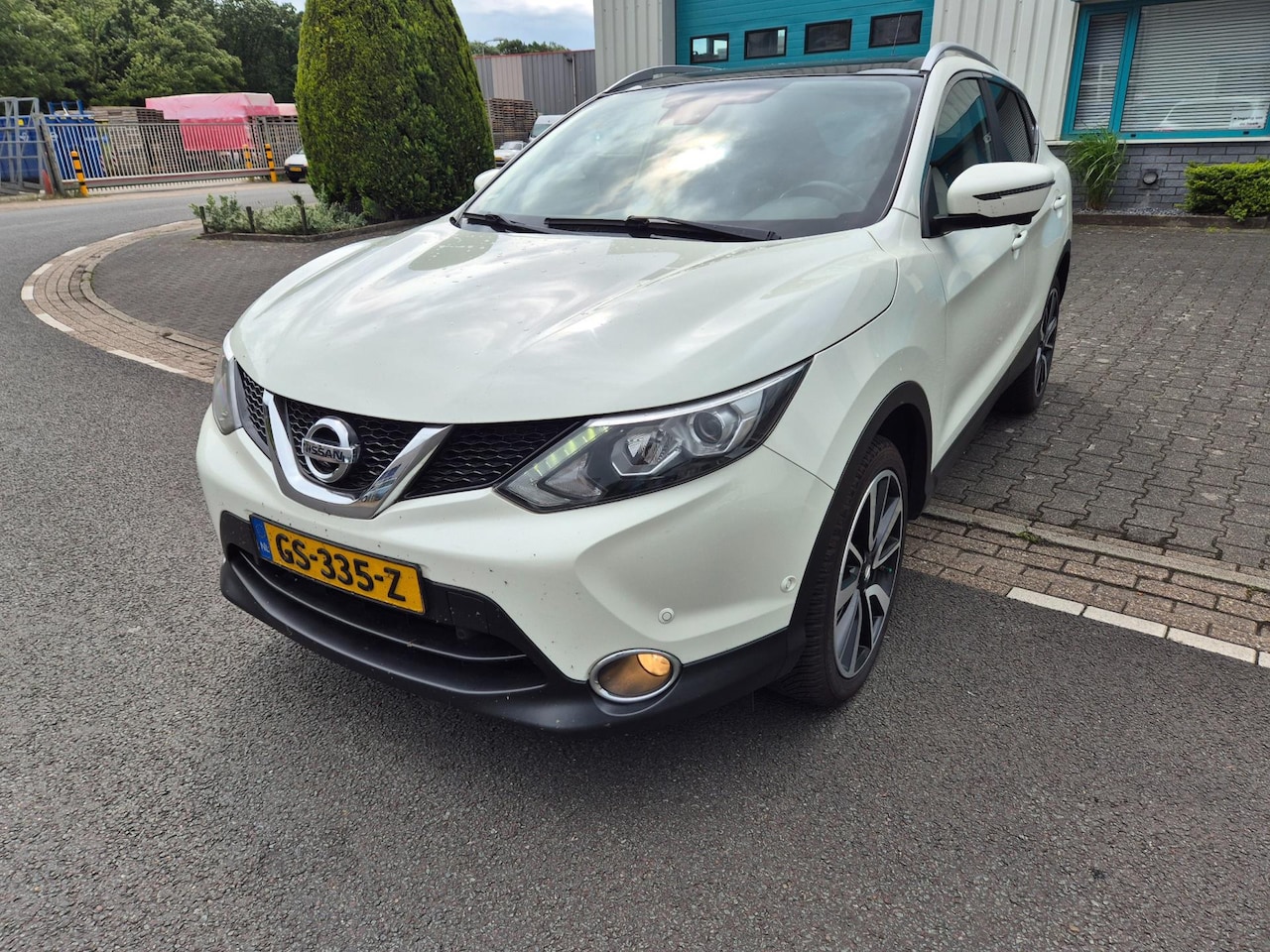 Nissan Qashqai - 1.6 dCi 6bak 131pk Tekna Pano 360cam Leer - AutoWereld.nl