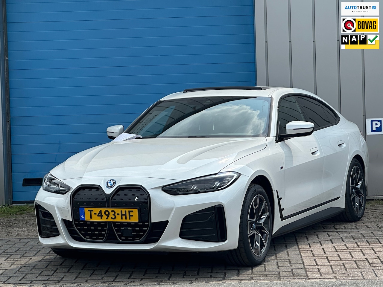 BMW i4 - EDrive40 84 kWh M Sport 50 Jahre 5d PANO - AutoWereld.nl
