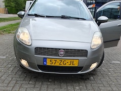Fiat Grande Punto - 1.4-16V Dynamic