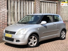 Suzuki Swift - 1.3 Exclusive Automaat, 108DKM, AIRCO, 2de eigenaar