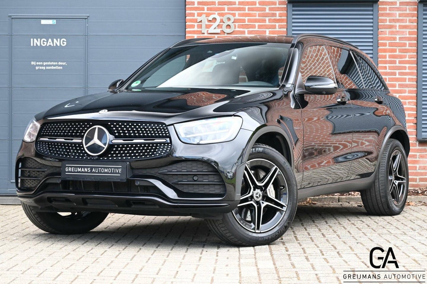 Mercedes-Benz GLC-klasse - 300e 4MATIC|AMG|TREKHAAK|BURMESTER| - AutoWereld.nl