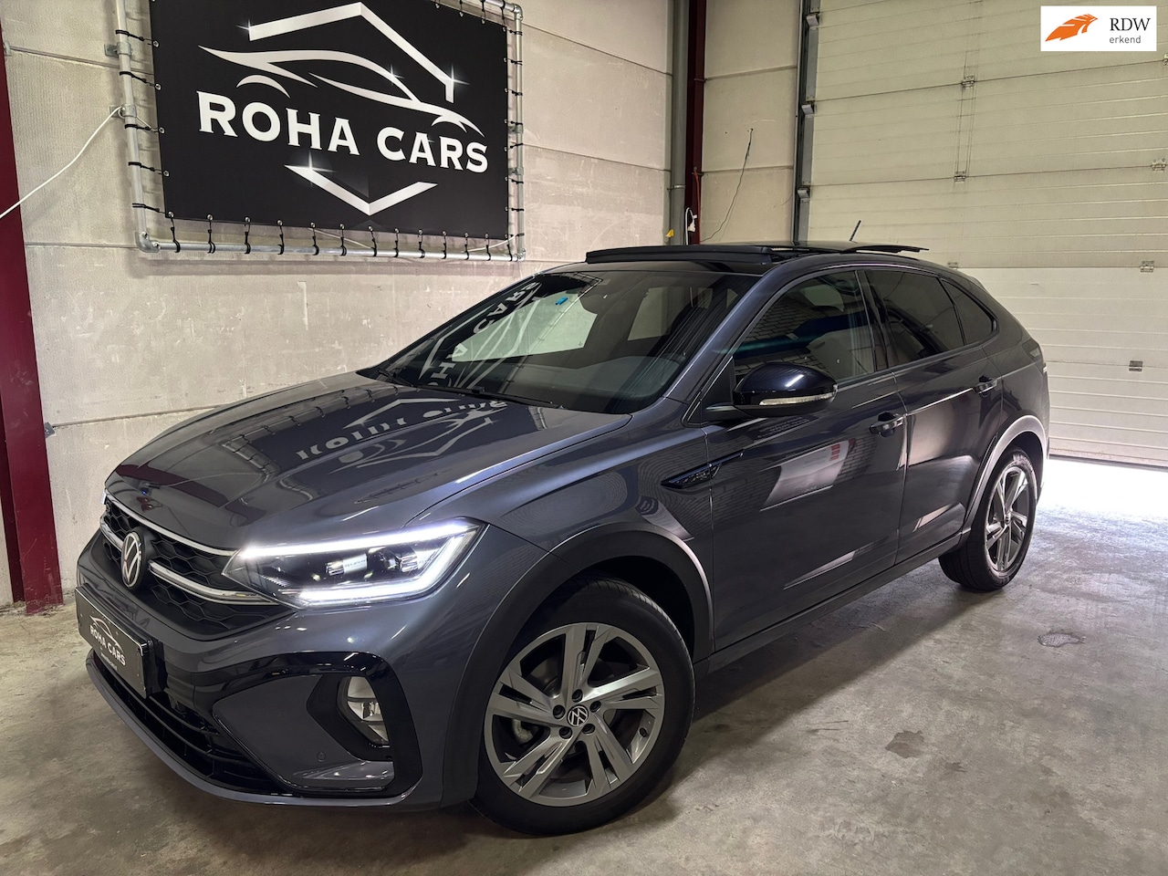 Volkswagen Taigo - 1.0 TSI R-Line pano automaat full optie - AutoWereld.nl