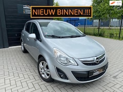 Opel Corsa - 1.2-16V Eco Airco Cruisecontrol Navigatie Lage KM