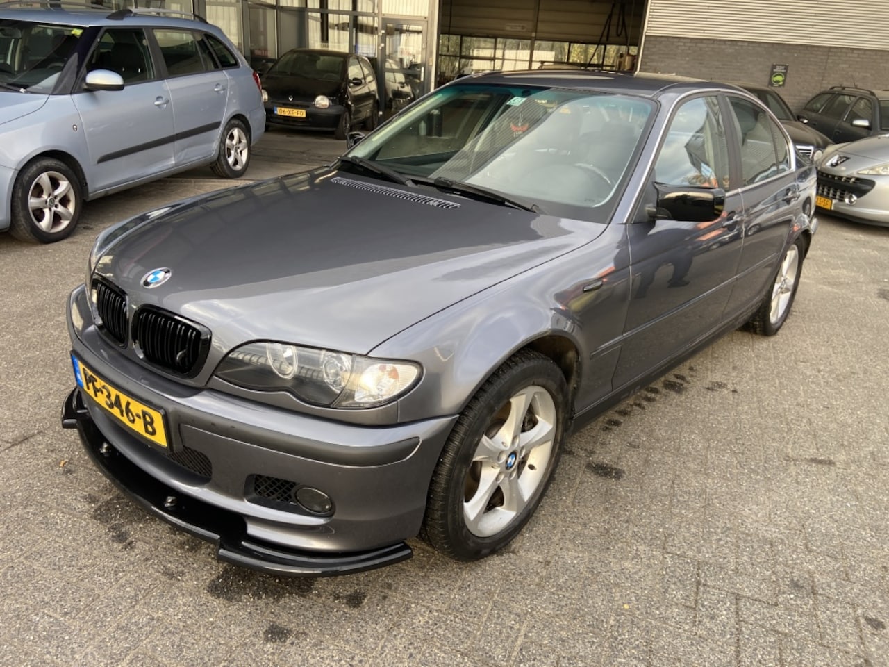 BMW 3-serie - 330xi 330xi - AutoWereld.nl