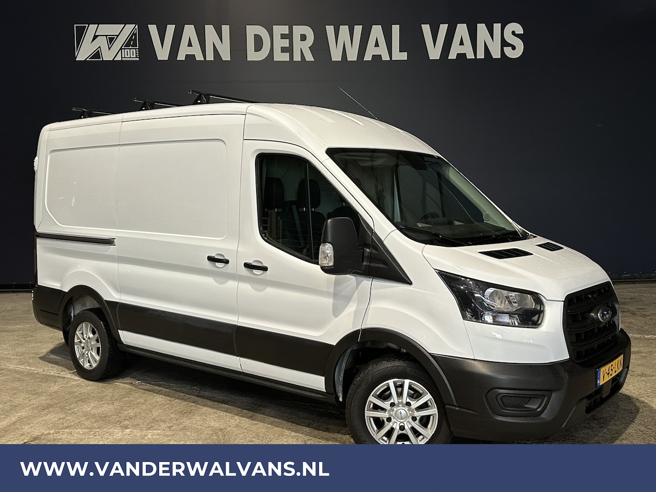 Ford Transit - 2.0 TDCI L2H2 Euro6 Airco | Trekhaak | LM velgen | Verwarmde voorruit Dakdragers, Bijrijde - AutoWereld.nl