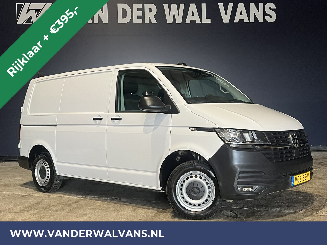 Volkswagen Transporter - 2.0 TDI 111pk L1H1 Euro6 RIJKLAAR Airco | Camera | Apple Carplay | Android Auto | Cruiseco - AutoWereld.nl