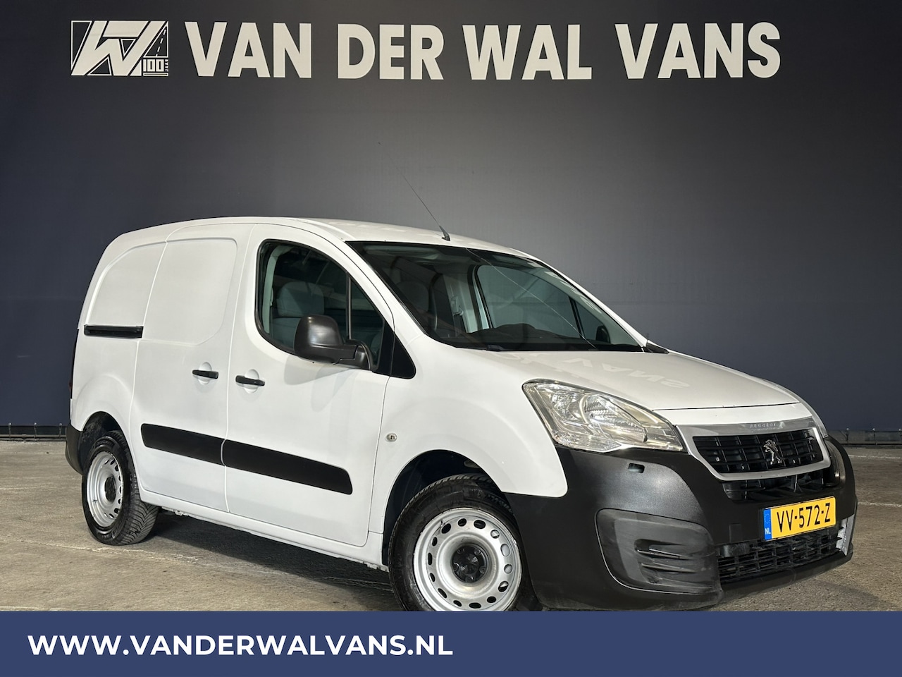 Peugeot Partner - 1.6HDi L1H1 Airco | Zijdeur | Trekhaak | Cruisecontrol - AutoWereld.nl