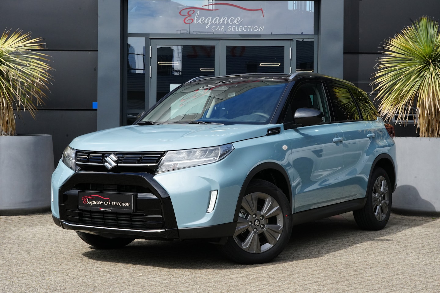 Suzuki Vitara - 1.4 Boosterjet Select Smart Hybrid 130pk Navigatie/Adaptieve cruisecontrol/Camera - AutoWereld.nl