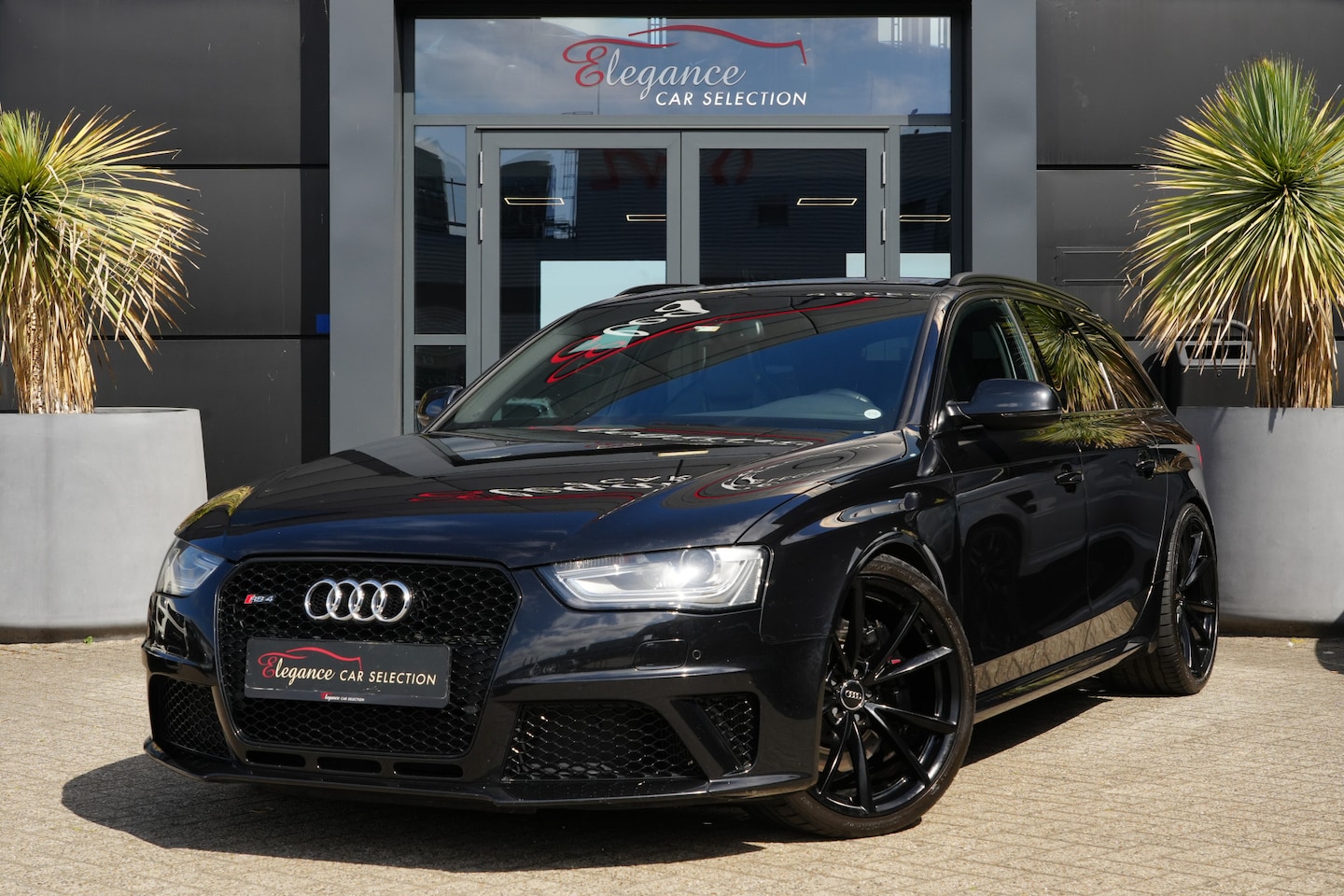 Audi A4 Avant - 4.2 FSI RS 4 quattro 450pk Panoramadak/Stoelverwarming/BangOlufsen - AutoWereld.nl