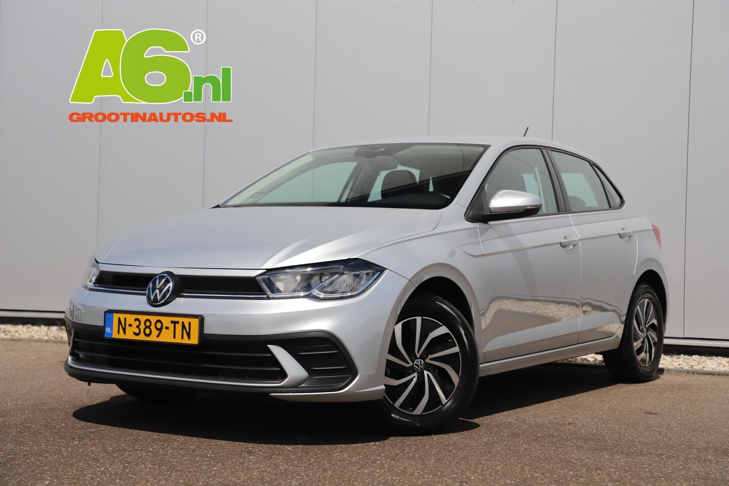 Volkswagen Polo - 1.0 TSI Life 95PK NAP NIEUWSTE MODEL! Virtual Cockpit 15 inch LMV Radio Carplay Android Bl - AutoWereld.nl